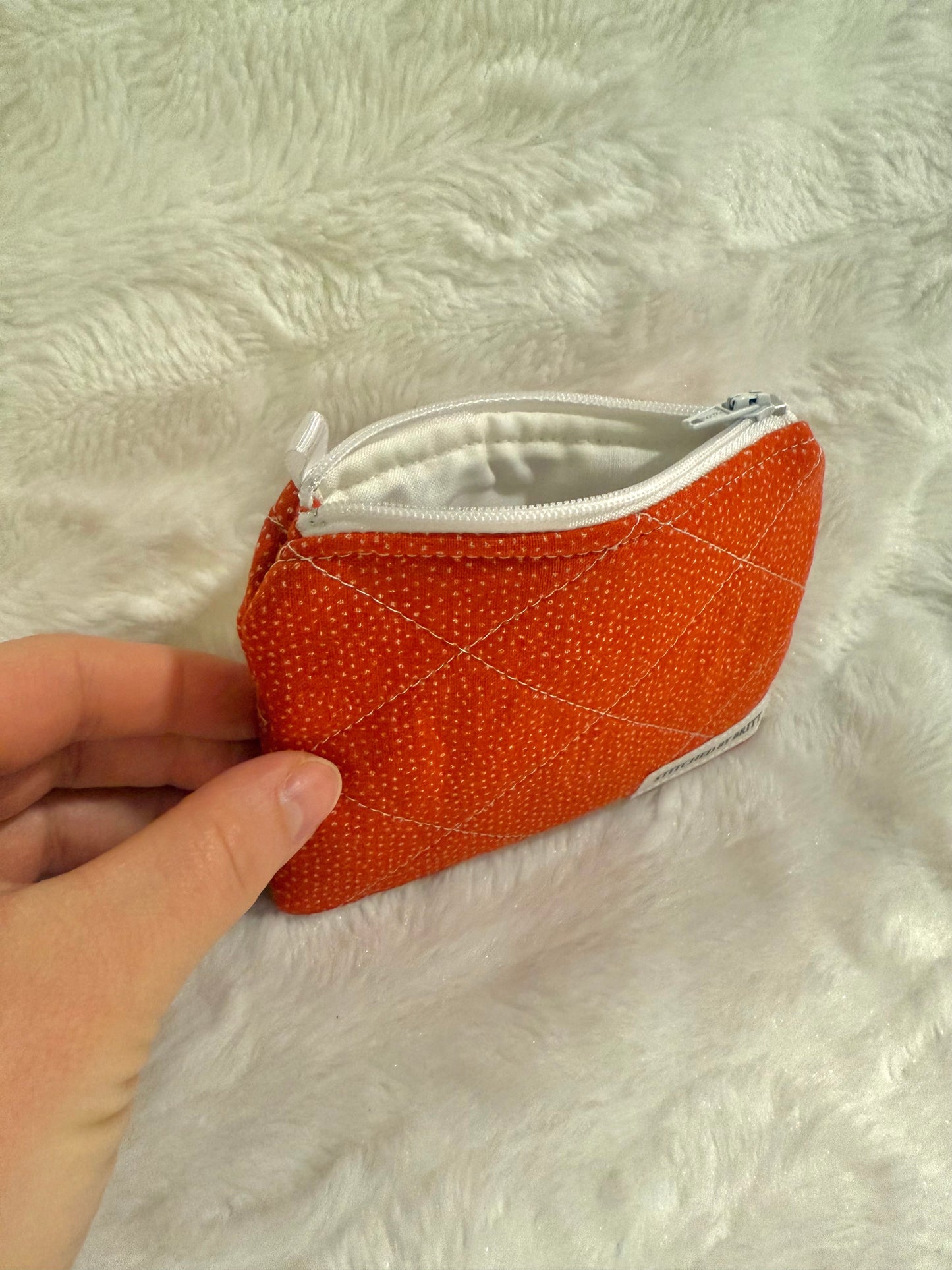 The Orange Polka Ziplet *Limited-edition*