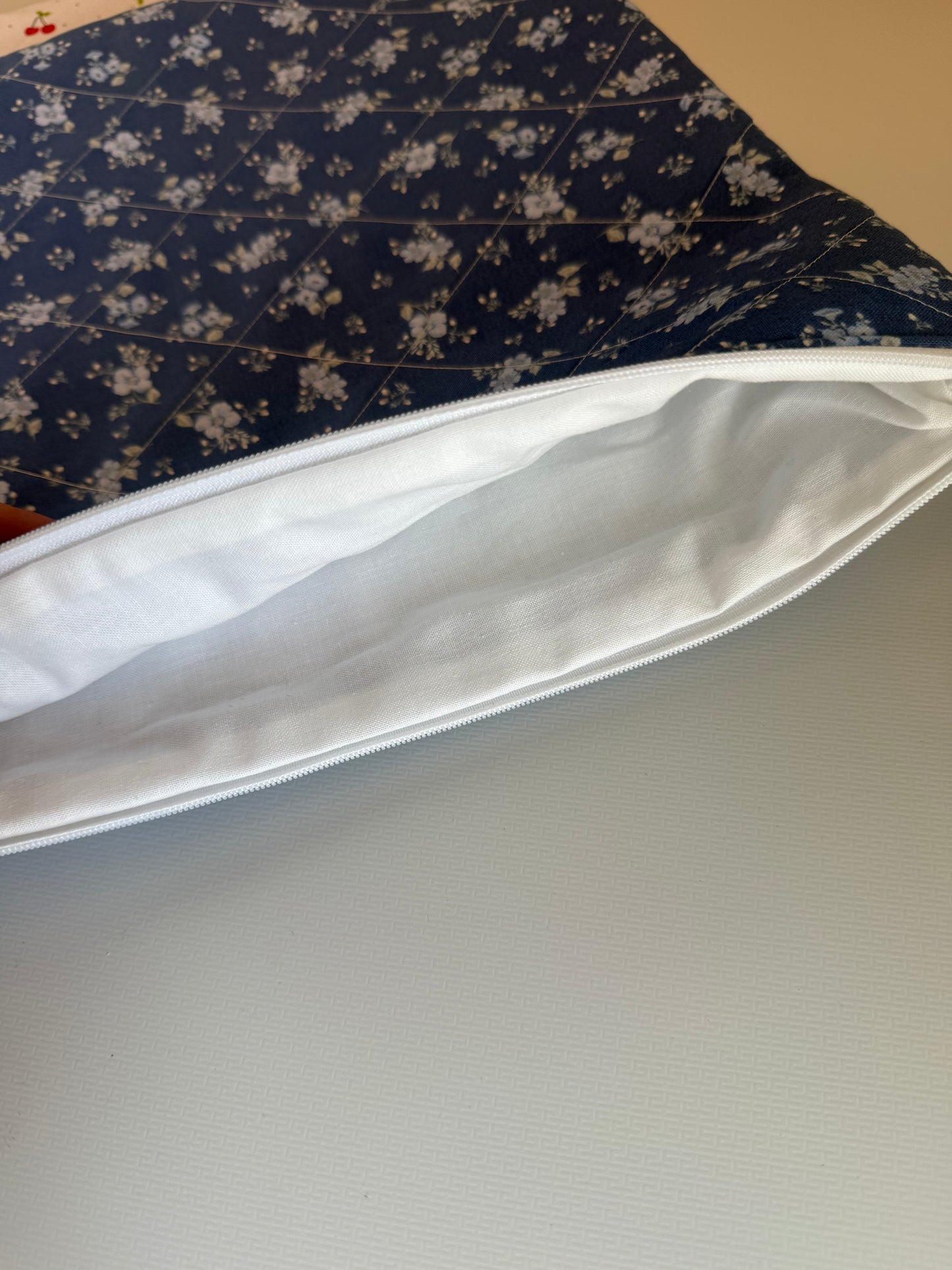 Limited Size Tablet/Laptop Sleeve