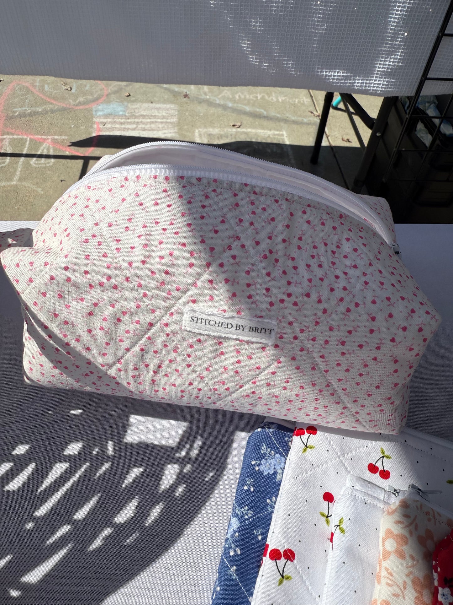 DISCOUNT Pink Hearts Makeup bag